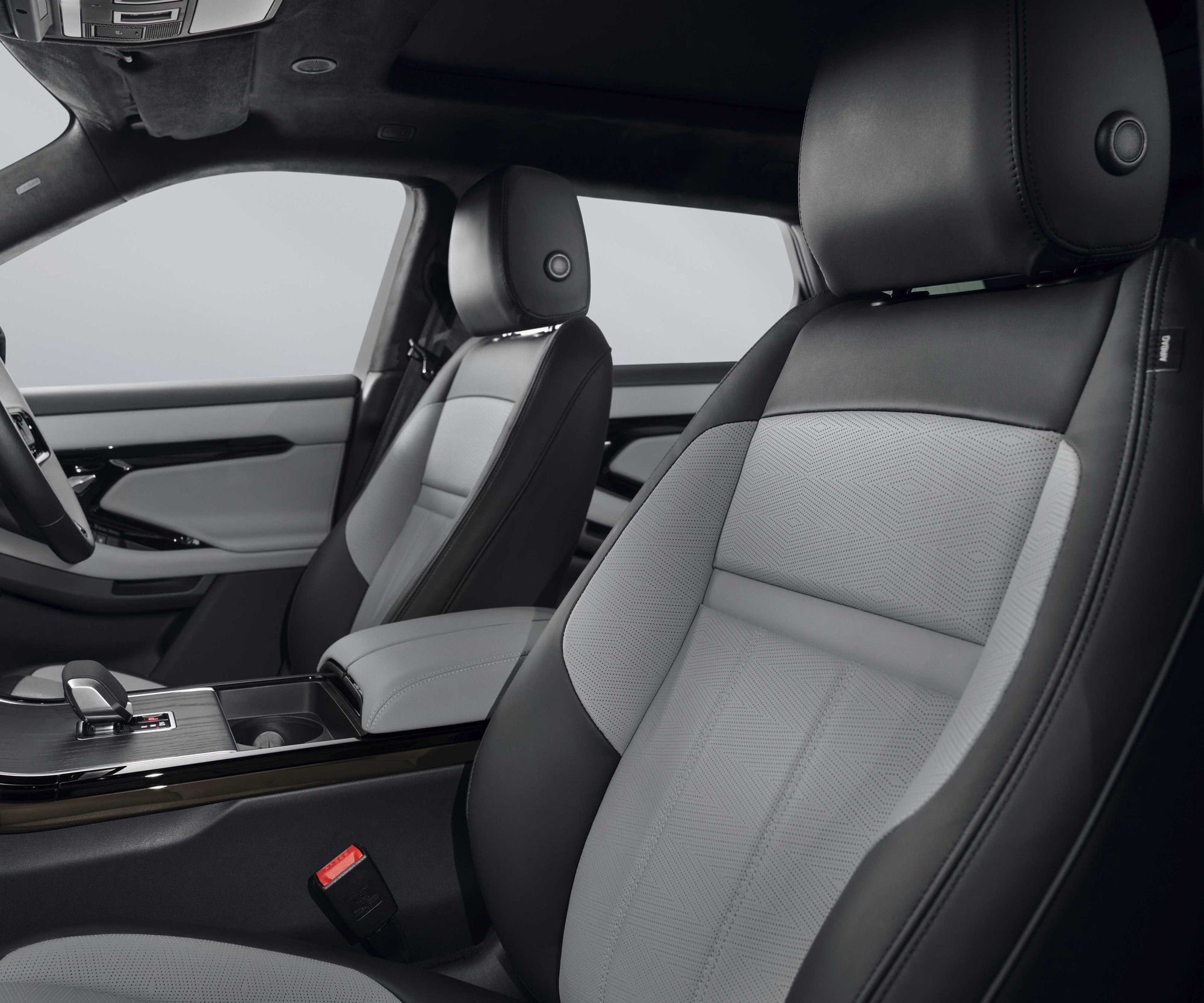 Thương hiệu xe mà mọi gã đàn ông đều mê, Range Rover 2026 ra mắt Việt Nam, giá từ 2,739 tỷ - Ảnh 6