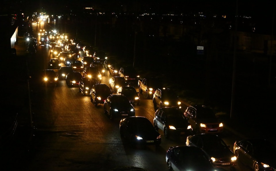 "Nhiều máy bay Mỹ" rơi ở Kuwait, lực lượng thân Iran tham chiến, xung đột lan khắp Trung Đông - Ảnh 2