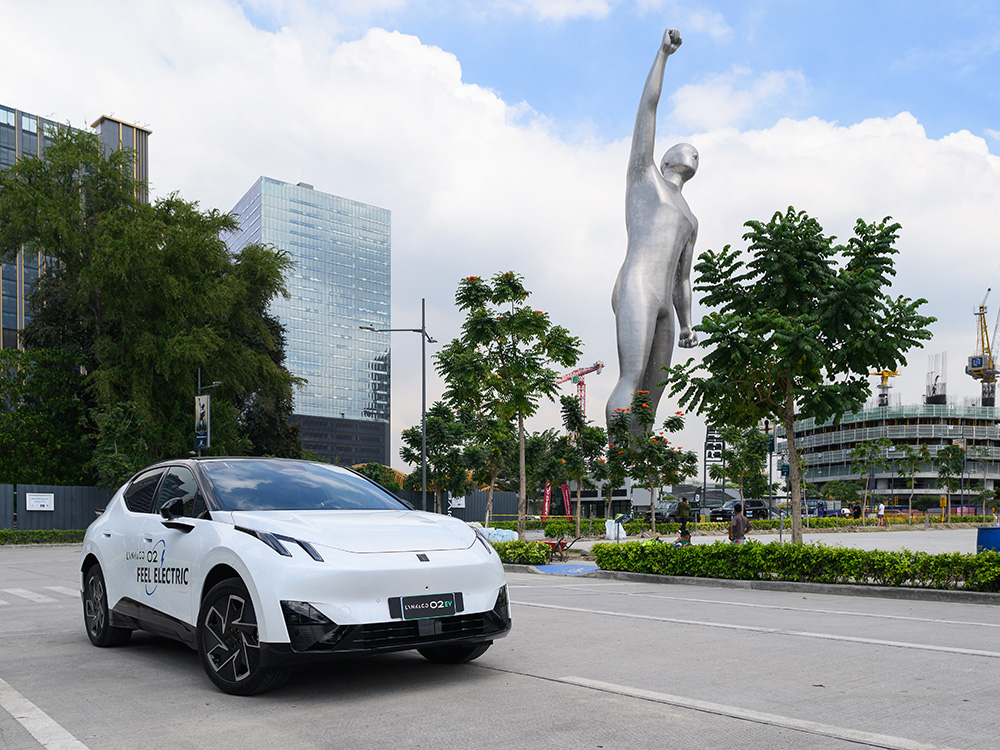 Lynk & Co 02 nhận cọc tại Việt Nam: Cỡ Corolla Cross, dáng coupe, chung nền tảng Volvo, chạy 530km/sạc - Ảnh 1