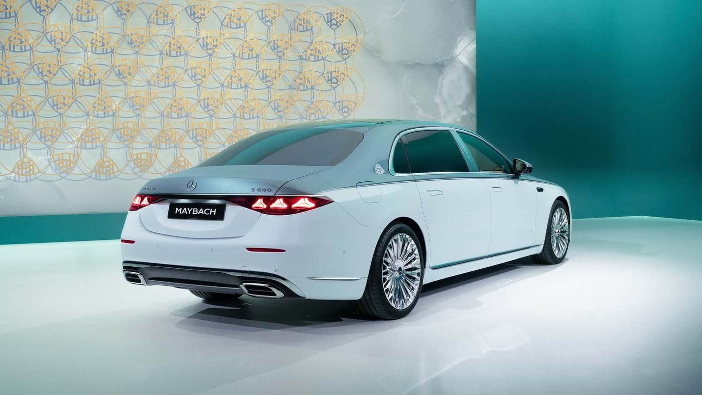 Cận cảnh Mercedes-Maybach S-Class bản mới vừa ra mắt - Ảnh 15