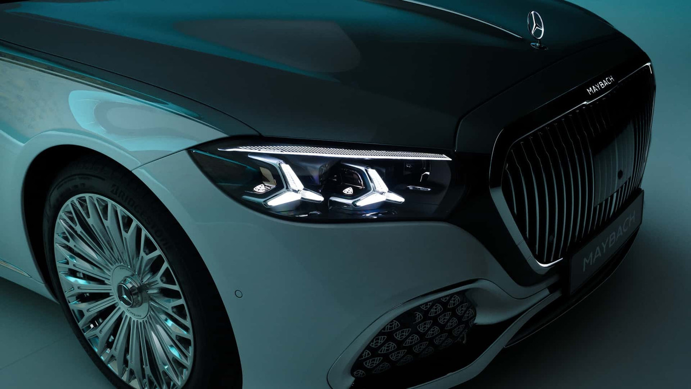 Cận cảnh Mercedes-Maybach S-Class bản mới vừa ra mắt - Ảnh 4