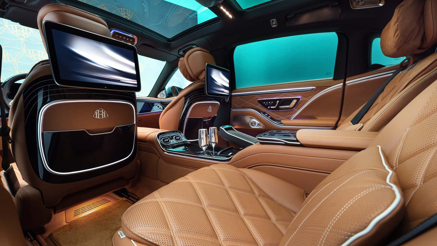 Cận cảnh Mercedes-Maybach S-Class bản mới vừa ra mắt - Ảnh 11