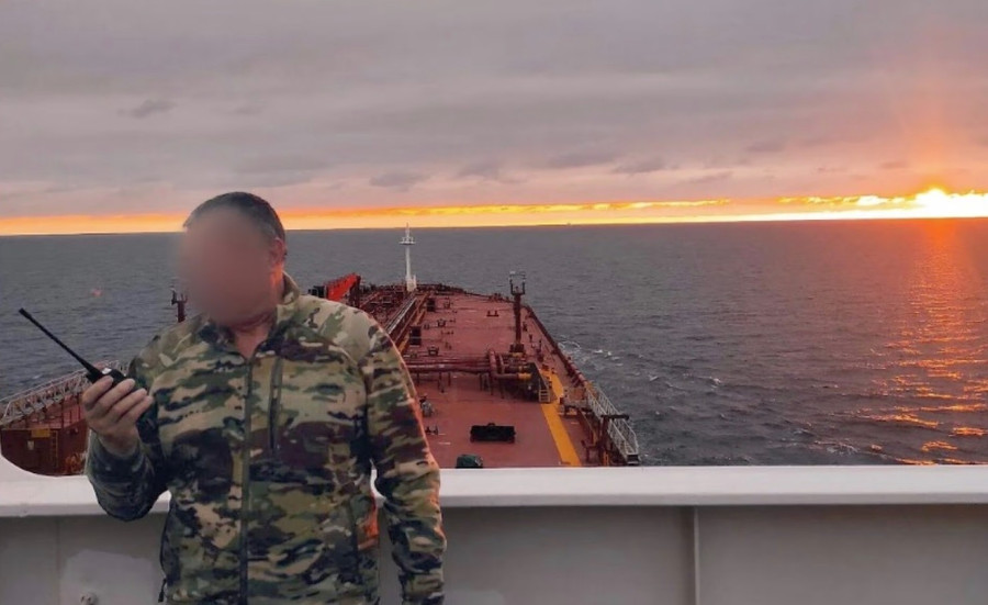 Nga bắt đầu sử dụng công ty quân sự tư nhân để bảo vệ 'hạm đội bóng tối' - Ảnh 2