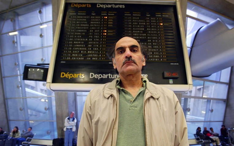 Người đàn ông sống trong sân bay suốt 18 năm, không ở trên bất kỳ quốc gia nào - Ảnh 1