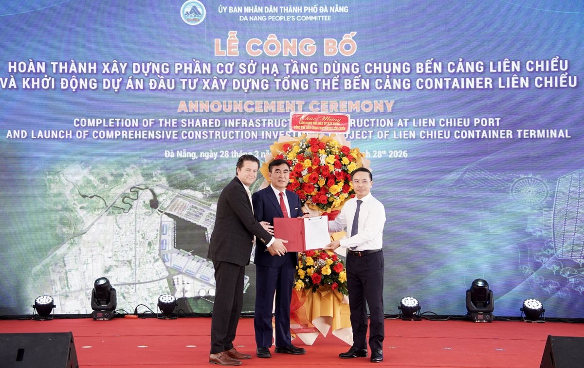 Việt Nam vừa khởi động dự án siêu cảng 2 tỷ USD, quy mô hơn 170 ha - Ảnh 1