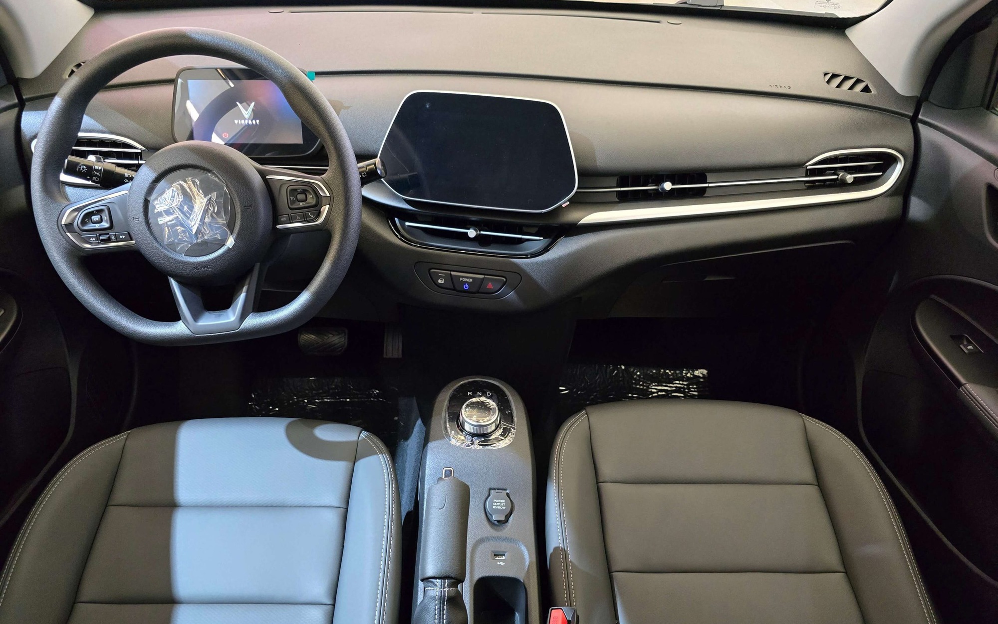 Rộ hình ảnh VinFast Herio Green bản rẻ nhất giá 479 triệu đồng: Màn hình kích thước khủng nhưng phải đánh đổi vài thứ - Ảnh 4