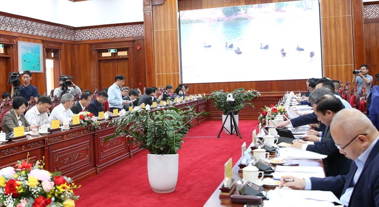 Phó Thủ tướng Thường trực Nguyễn Hòa Bình làm việc với tỉnh Lâm Đồng về việc tháo gỡ khó khăn, vướng mắc cho các dự án - Ảnh 4