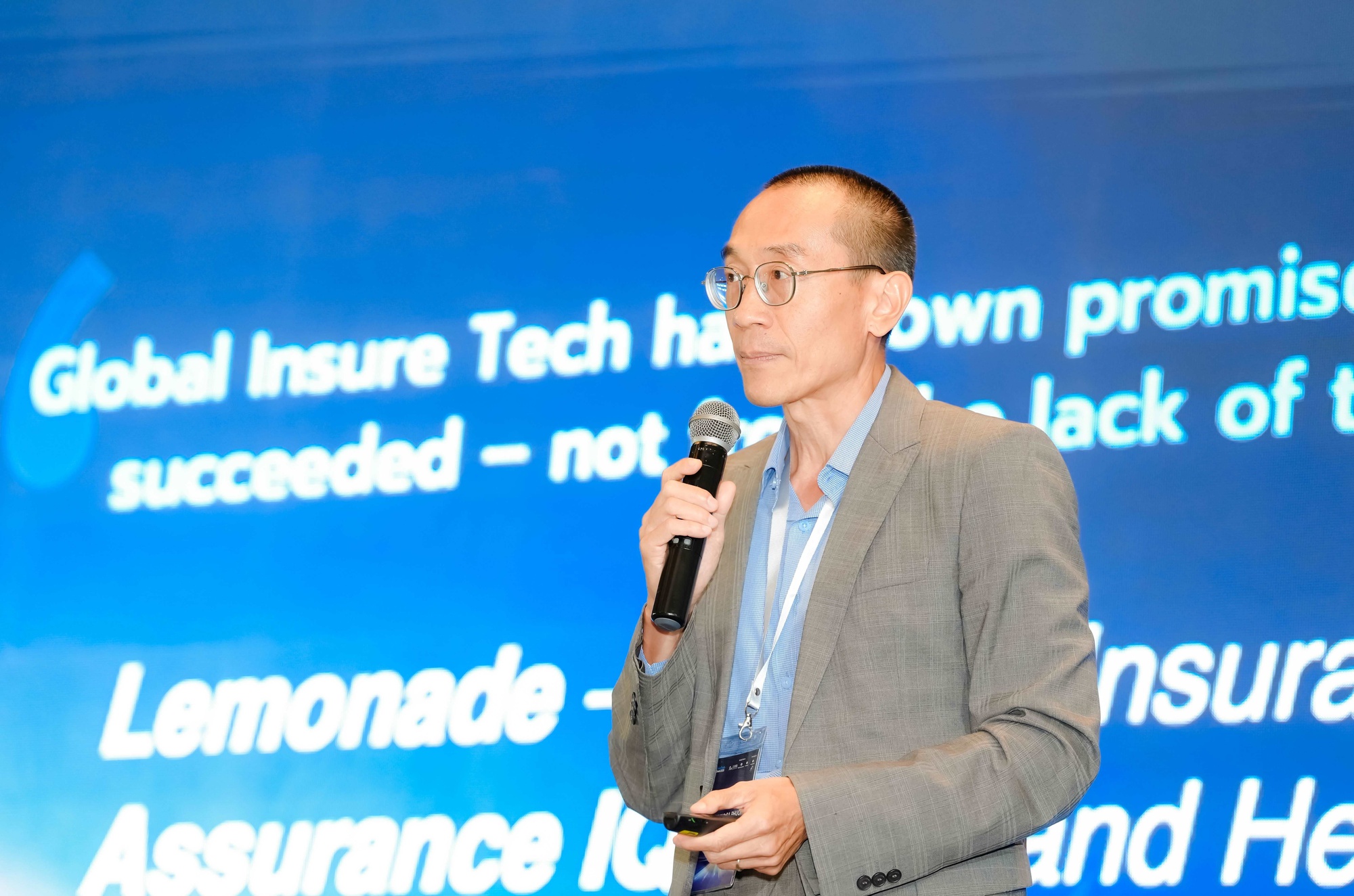 AI-first và bước ngoặt tái kiến thiết ngành bảo hiểm Việt Nam - Ảnh 2