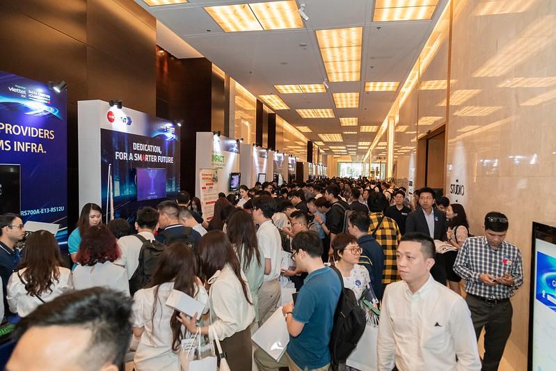 AI bùng nổ, Data Center và Cloud bước vào giai đoạn tái định nghĩa - Ảnh 1