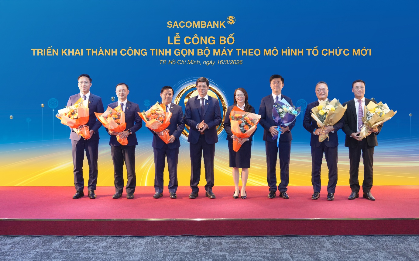 Sacombank vận hành thành công theo mô hình mới - Ảnh 2