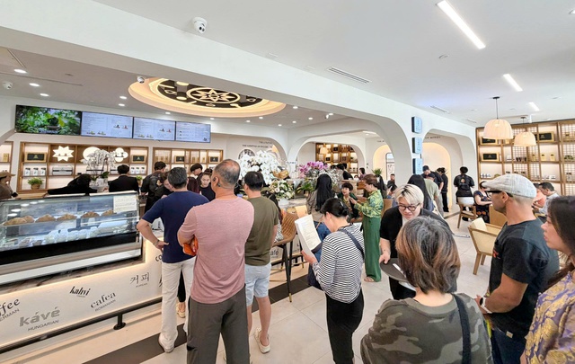 Trung Nguyên Legend liên tục sáng tạo và phụng sự cộng đồng trên Hành trình 30 năm phát triển - Ảnh 2