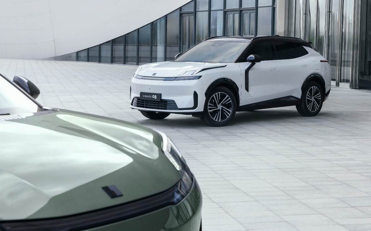 Ôtô Hybrid thế hệ mới: Lynk & Co 08 tạo trải nghiệm điện hóa toàn diện