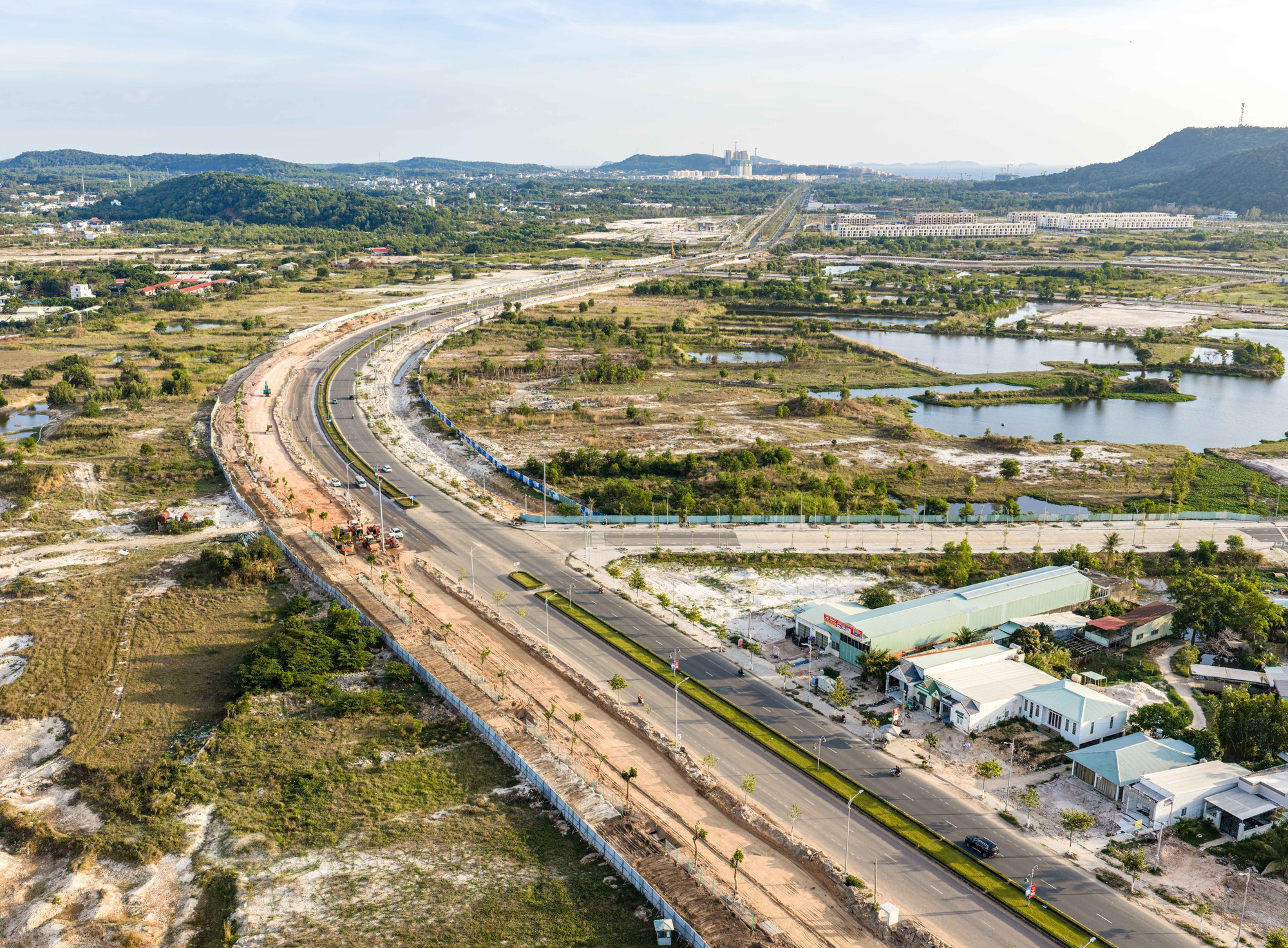 Tin vui từ các dự án trọng điểm phục vụ APEC 2027 tại Phú Quốc - Ảnh 18