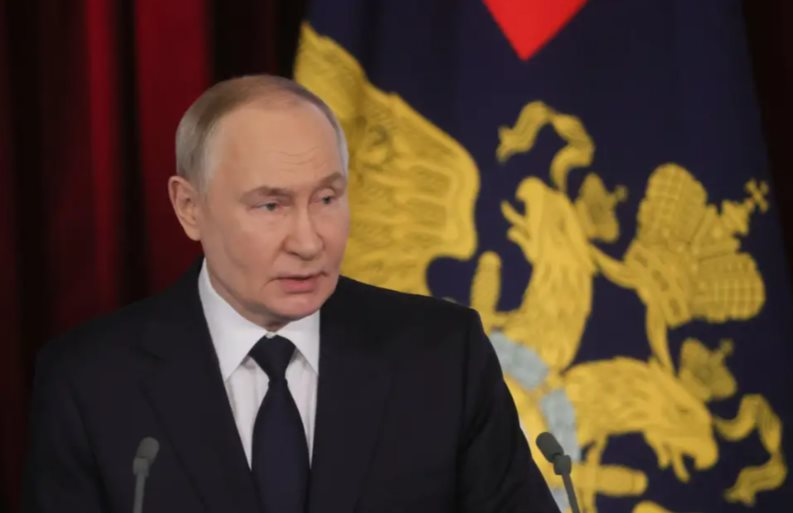 Một quốc gia BRICS sắp cạn kho dự trữ dầu thô, Nga tuyên bố: 9,5 triệu thùng dầu đang rất sẵn sàng - Ảnh 1