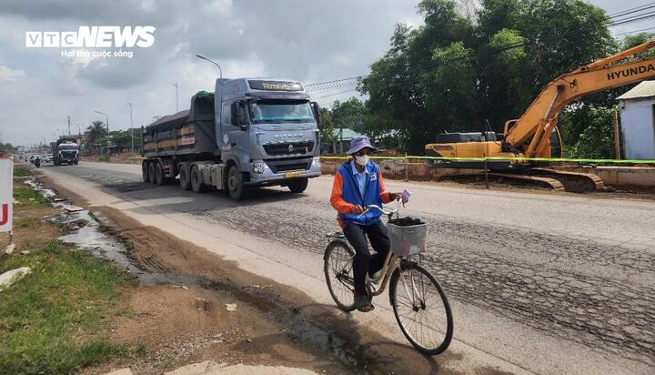 Dự án gần 1.000 tỷ thi công 'rùa bò', nhà thầu đứng trước nguy cơ bị 'trảm' - Ảnh 7