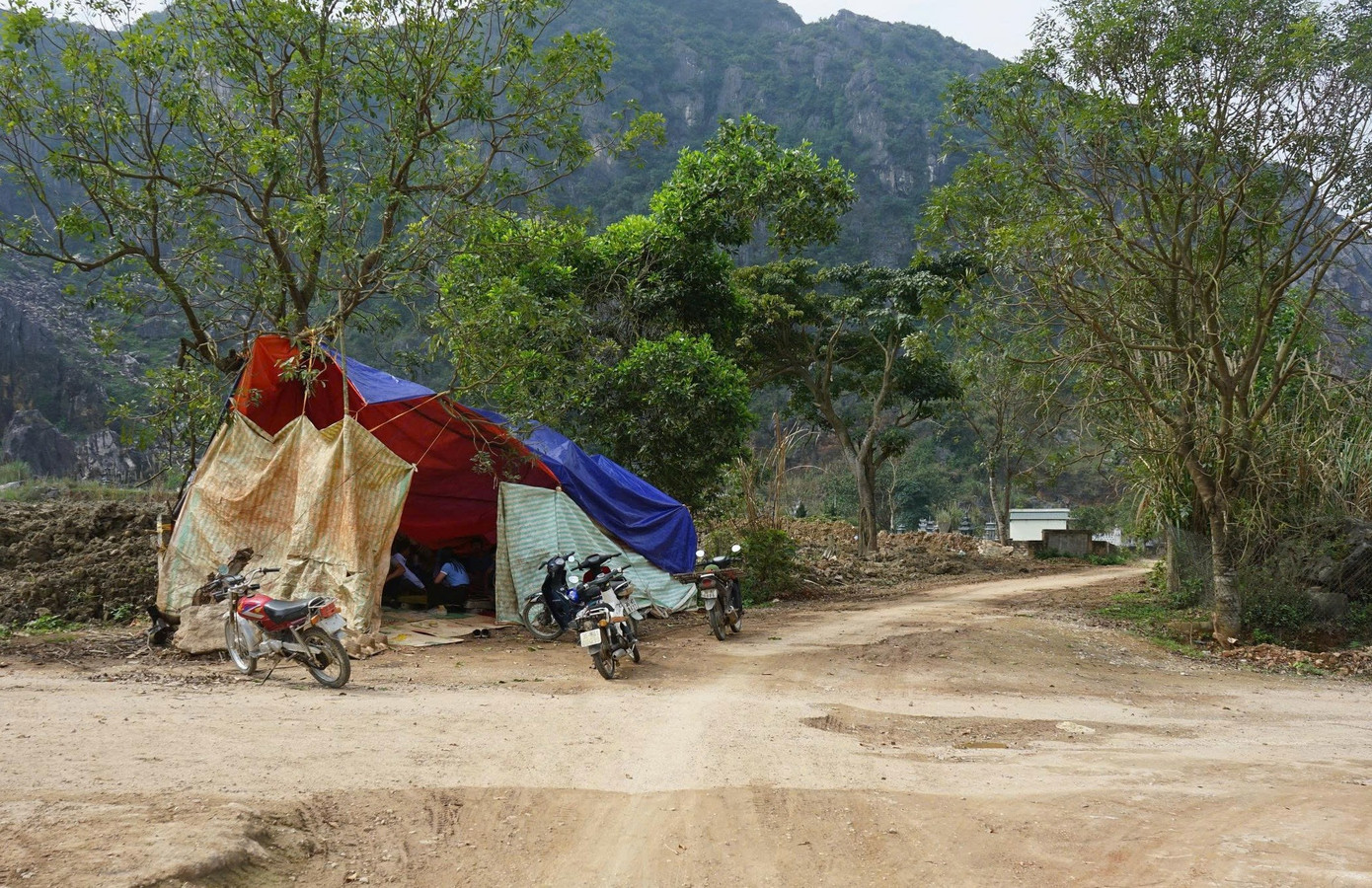 Lý do bãi rác lớn nhất Thanh Hóa chưa thể mở cửa trở lại - Ảnh 2