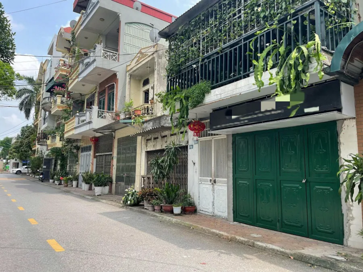 Giá tăng quá cao, nhà thổ cư Hà Nội khó tìm khách - Ảnh 1