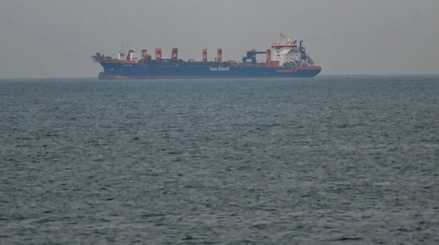 Iran phong toả eo biển Hormuz, chấn động càn quét châu Á: 2 nền kinh tế lớn chỉ đủ năng lượng trong 2-4 tuần, 1 nước Đông Nam Á bất ngờ hưởng lợi - Ảnh 1