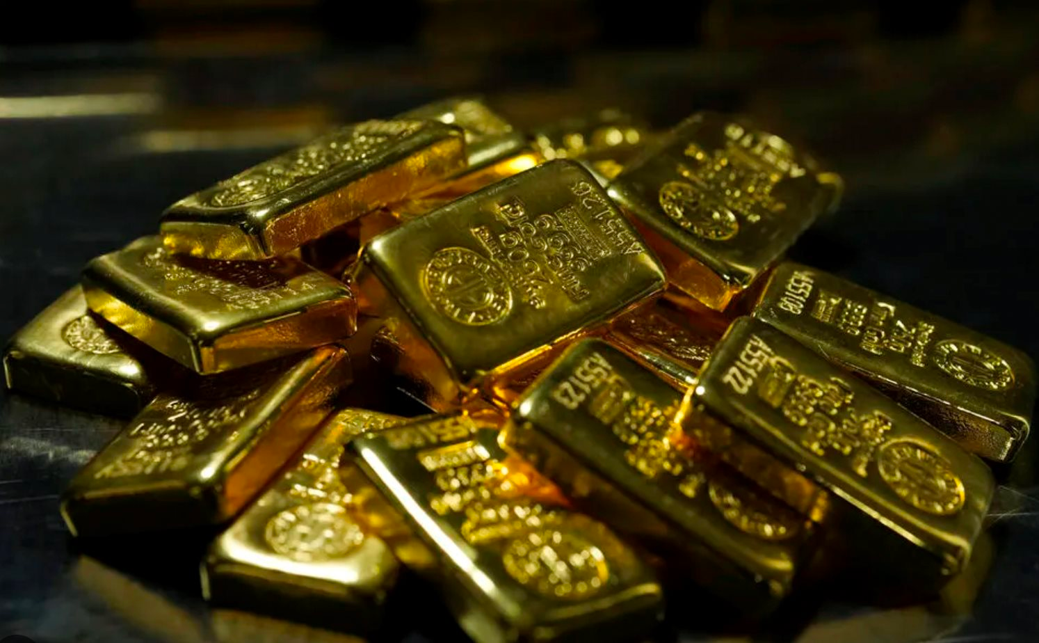 Quốc gia BRICS mua vàng 16 tháng liên tiếp, đang sở hữu hơn 2.300 tấn kim loại quý - Ảnh 1