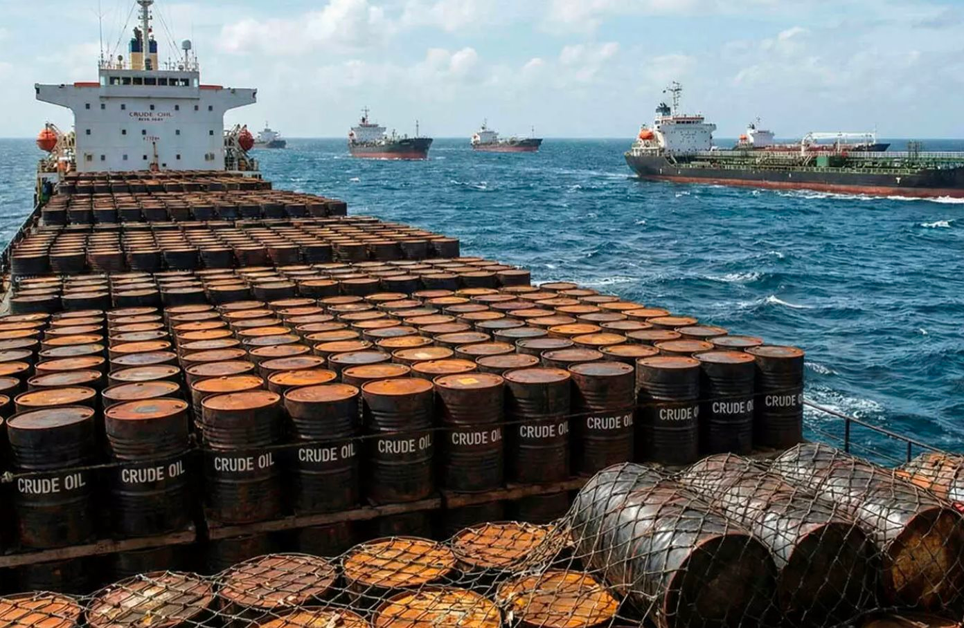 Phát hiện lô hàng 5 triệu thùng dầu Iran đi thẳng đến Ấn Độ, sau khi nhà máy lọc dầu lớn nhất thế giới tuyên bố không cần dầu của Tehran - Ảnh 1