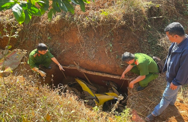 Truy tố Tài ‘đen’ cùng đồng phạm vụ cướp hơn 1,8 tỷ đồng ngân hàng ở Gia Lai - Ảnh 1