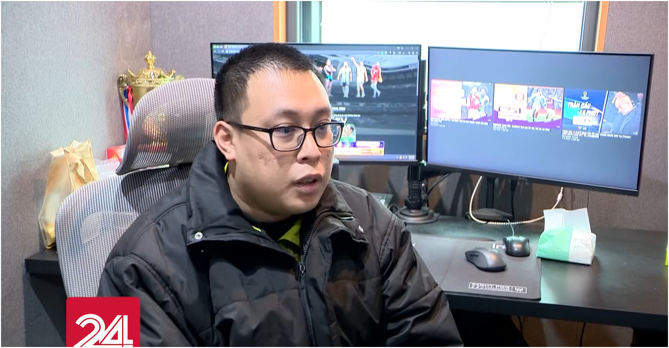 Người Thỏ của Xôi Lạc TV lộ mặt sau 10 năm ẩn danh, nói về cát xê: "'Tôi được trả 300 nghìn đồng cho một trận bình luận'” - Ảnh 2