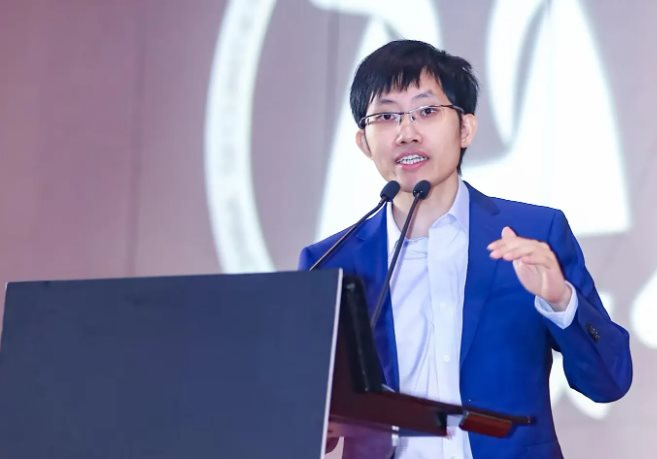 Sao chép trí tuệ nhân tạo của Mỹ, Trung Quốc ' bỏ túi' hàng tỷ USD, có founder thành tỷ phú AI chỉ sau 1 đêm - Ảnh 2