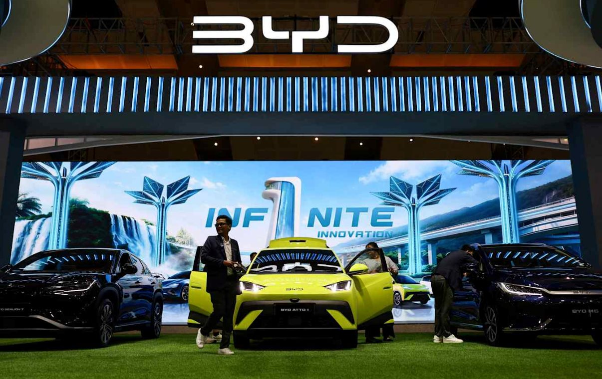 Việt Nam, Trung Quốc khiến vị thế thống trị ô tô ĐNÁ của Nhật Bản lung lay, 'phao cứu sinh' hybrid cũng không thể thay đổi cục diện - Ảnh 2