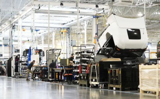 Sự trở lại của một CEO tội đồ: Từng bị cáo buộc lừa dối nhà đầu tư, nay 'quay xe' điều hành 1 công ty máy bay suốt 40 năm chỉ bán 4 chiếc - Ảnh 4