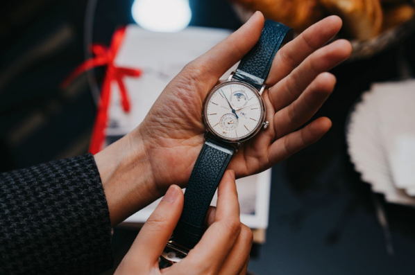 Thương hiệu đồng hồ Thụy Sĩ IWC Schaffhausen chính thức khai trương cửa hàng đầu tiên tại Hà Nội - Ảnh 6