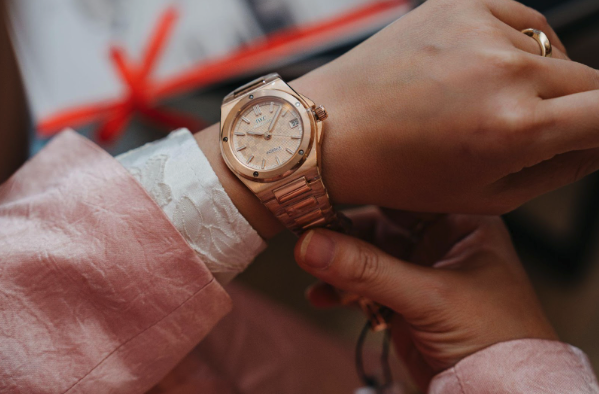 Thương hiệu đồng hồ Thụy Sĩ IWC Schaffhausen chính thức khai trương cửa hàng đầu tiên tại Hà Nội - Ảnh 5