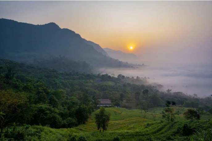 Vogue "cảnh báo" du khách: Hãy chuẩn bị cho sự choáng ngợp – Việt Nam có thể thay đổi cả cuộc đời bạn - Ảnh 10