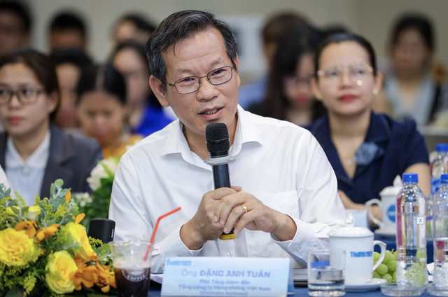 Phó tổng giám đốc Vietnam Airlines: 'Giá dầu tăng thêm 1 USD, chi phí đội lên 300 tỷ đồng' - Ảnh 1