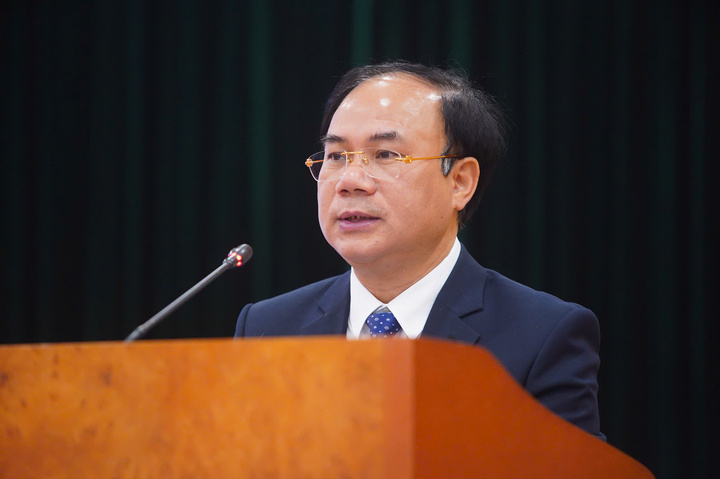 Thứ trưởng Bộ Xây dựng: Giảm một nửa thời gian làm thủ tục cho nhà ở xã hội - Ảnh 1