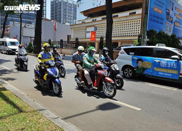 Mỗi cuốc xe một phép tính: Tài xế công nghệ xoay đủ cách giảm hao xăng - Ảnh 3