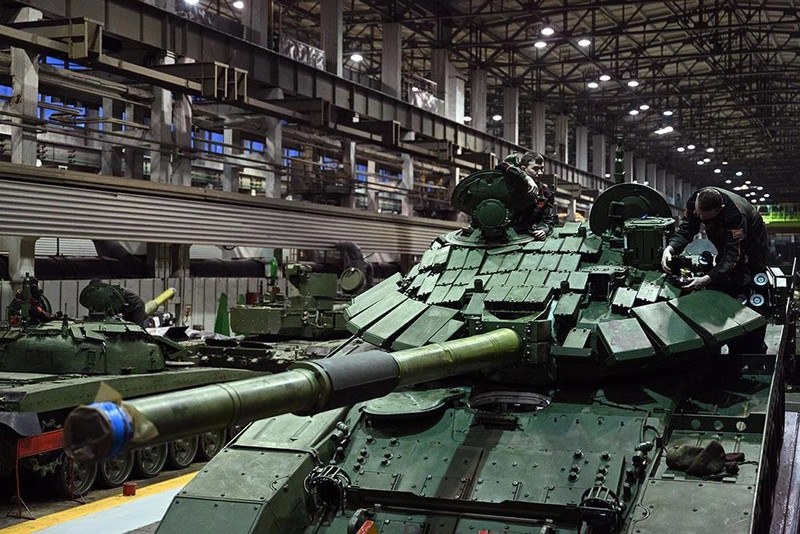 Sản lượng xe tăng và máy bay Nga tăng vọt chỉ sau 4 năm chiến tranh - Ảnh 2