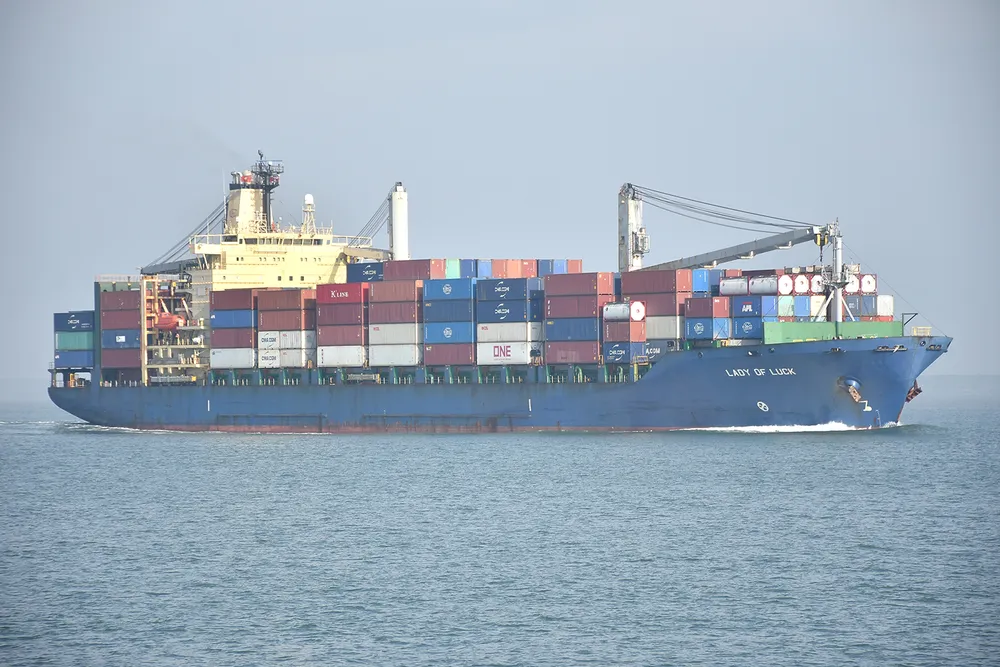 Cước vận tải container nội địa tăng mạnh do áp lực nhiên liệu - Ảnh 1