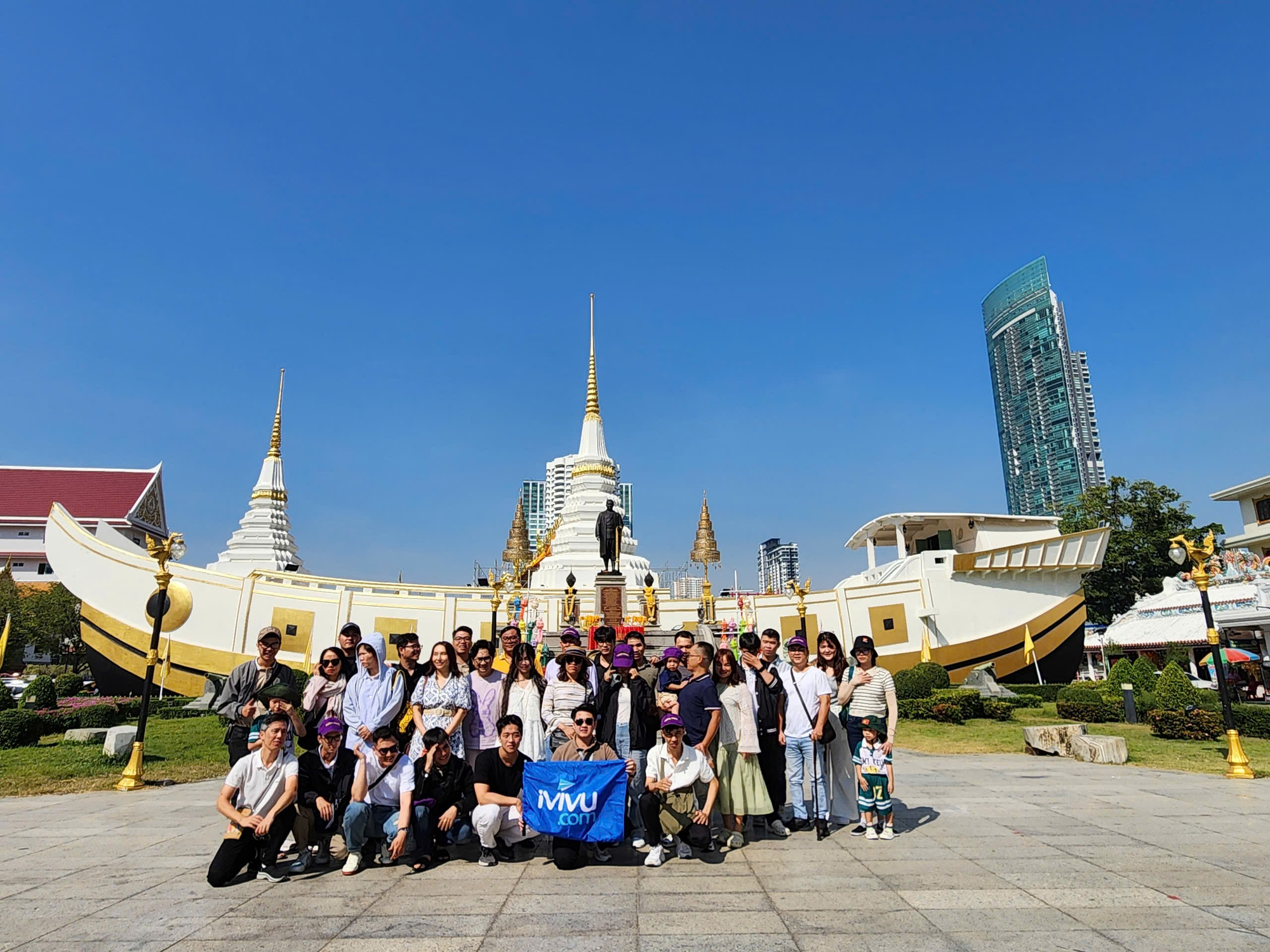 Hộ chiếu Việt Nam tăng thêm 7 bậc trên bảng xếp hạng: Người Việt có thể đi đâu mà không phải xin visa? - Ảnh 3