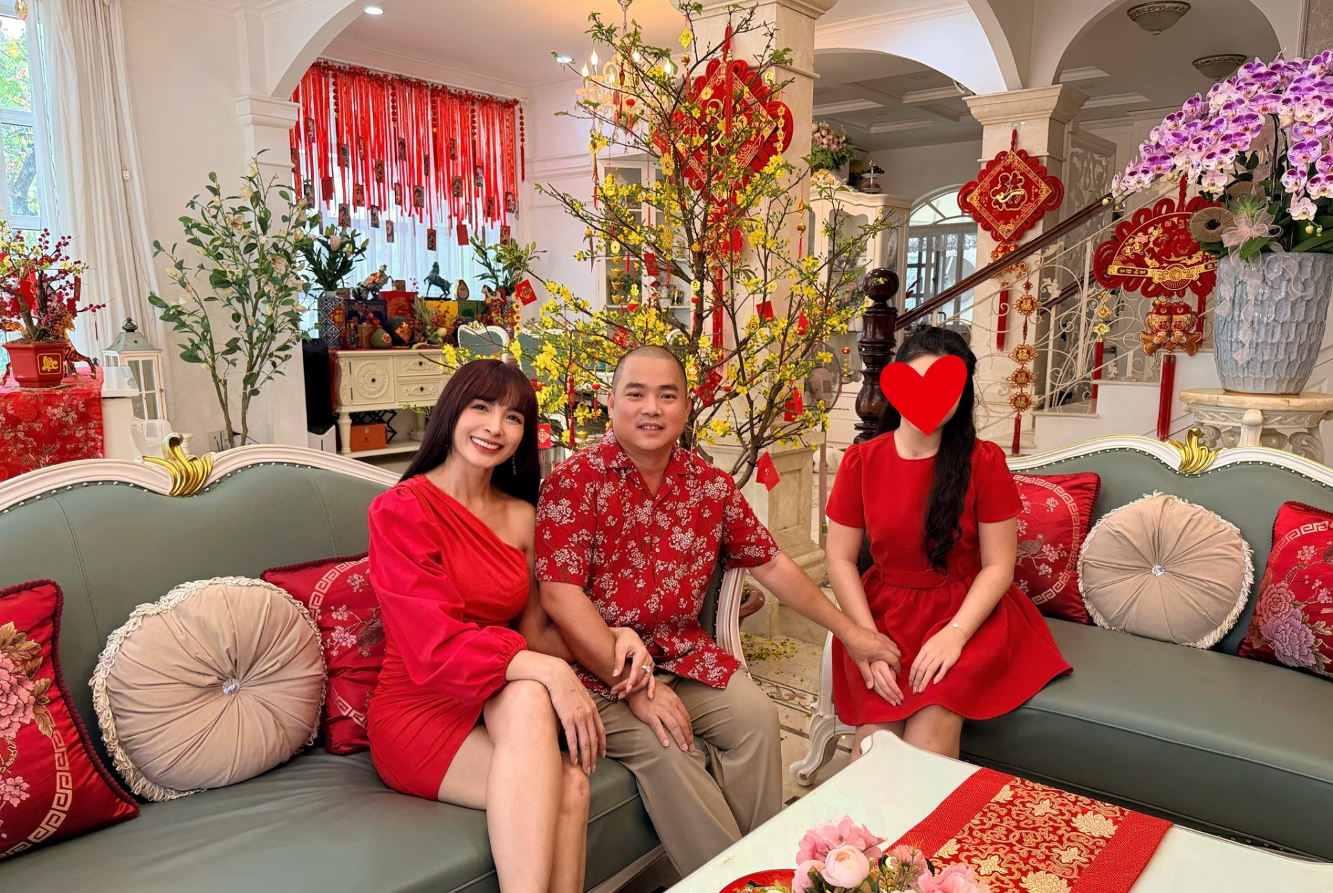 Nhạc sĩ Minh Khang: Từ "không có xu nào" đến cưới vợ siêu mẫu, sở hữu biệt thự 2 mặt tiền ở TP.HCM - Ảnh 8