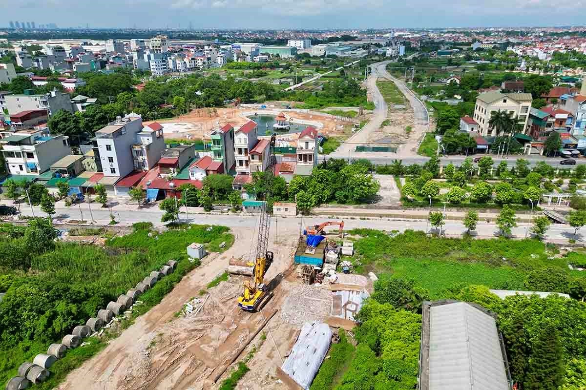 Thửa đất hơn 800m2 có 3 hộ dân cùng sinh sống 30 năm, nay bị thu hồi toàn bộ thì được hỗ trợ tái định cư thế nào? - Ảnh 1