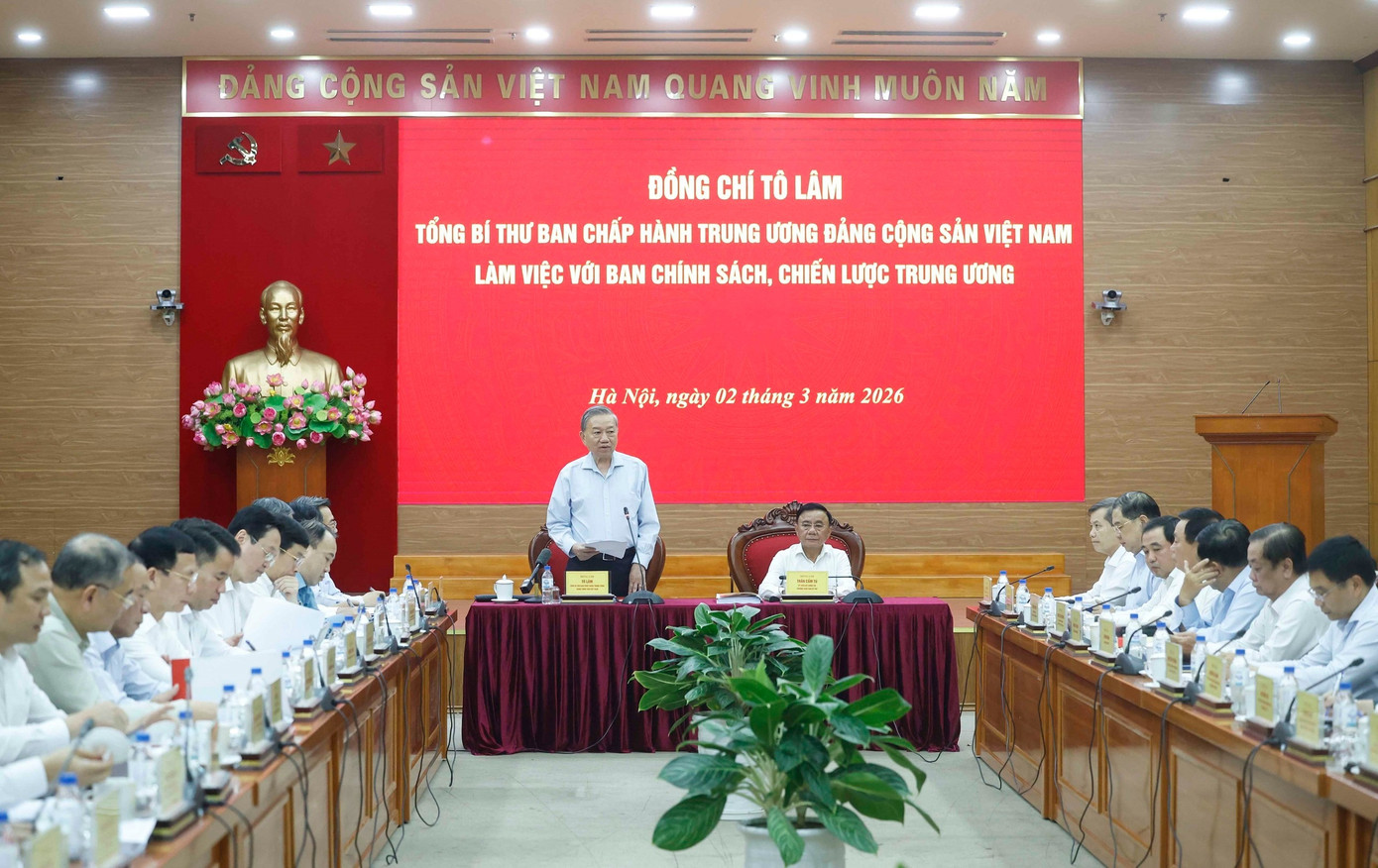 Những lưu ý của Tổng Bí thư về Nghị quyết các giải pháp chiến lược thúc đẩy tăng trưởng '2 con số' - Ảnh 1