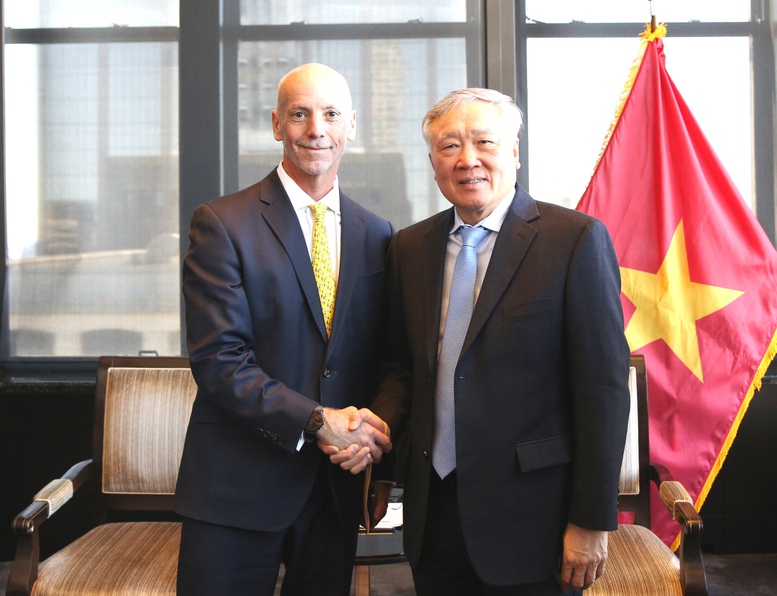 Việt Nam cam kết tạo môi trường đầu tư ổn định, minh bạch và thuận lợi cho các nhà đầu tư - Ảnh 1