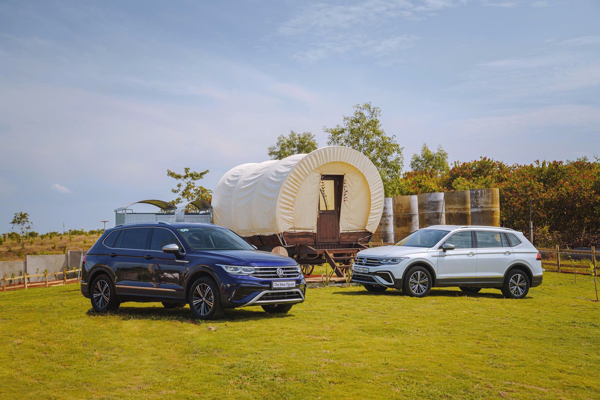 Volkswagen ‘tặng xăng’ cho khách Việt mua xe: Quy đổi tới gần 1.200 lít, có thể đi được cả năm - Ảnh 2