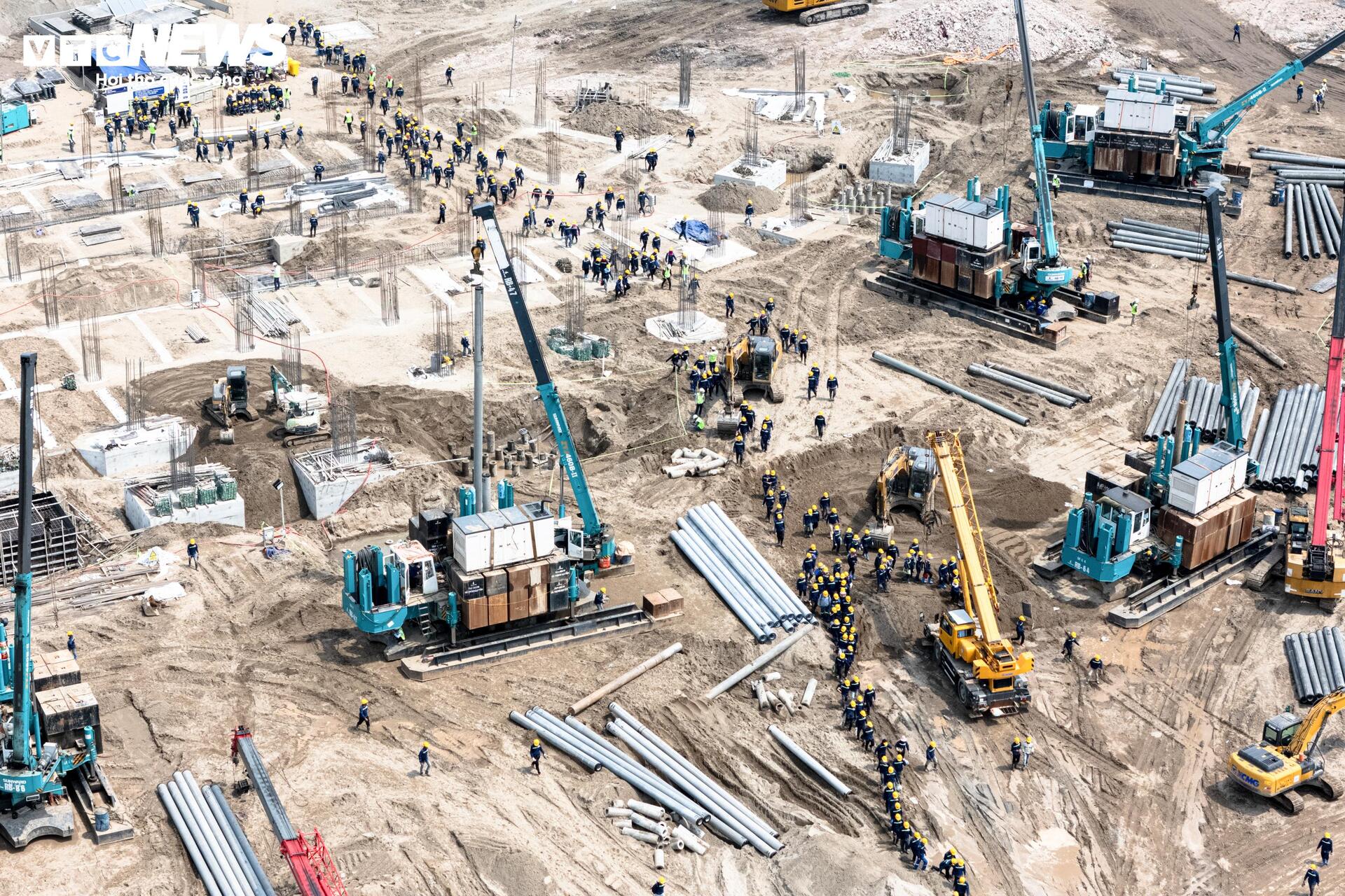 Hình hài sân vận động Trống Đồng lớn nhất thế giới ở ngoại thành Hà Nội - Ảnh 10