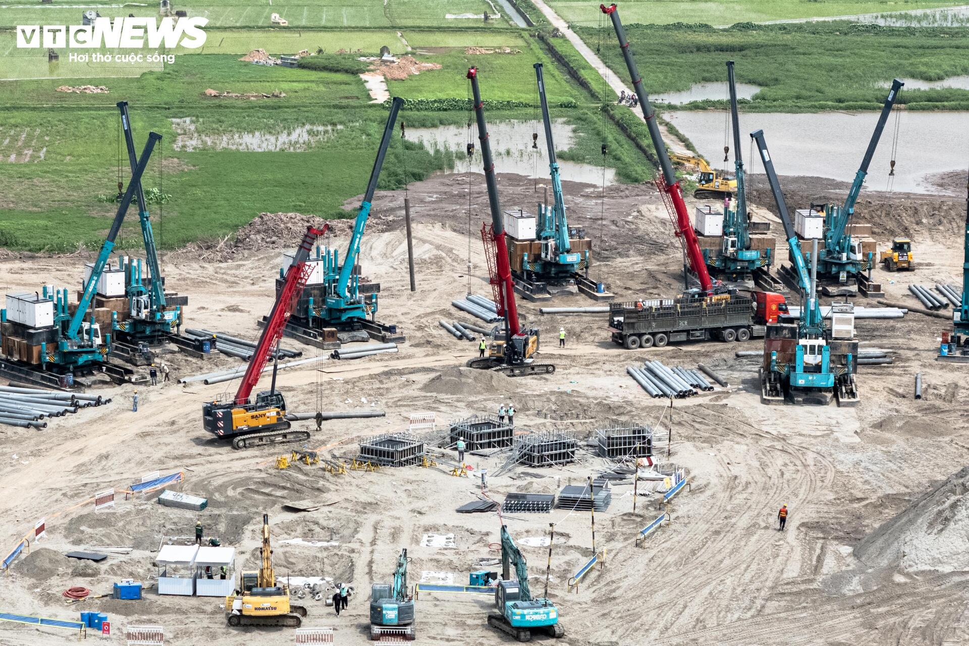 Hình hài sân vận động Trống Đồng lớn nhất thế giới ở ngoại thành Hà Nội - Ảnh 12