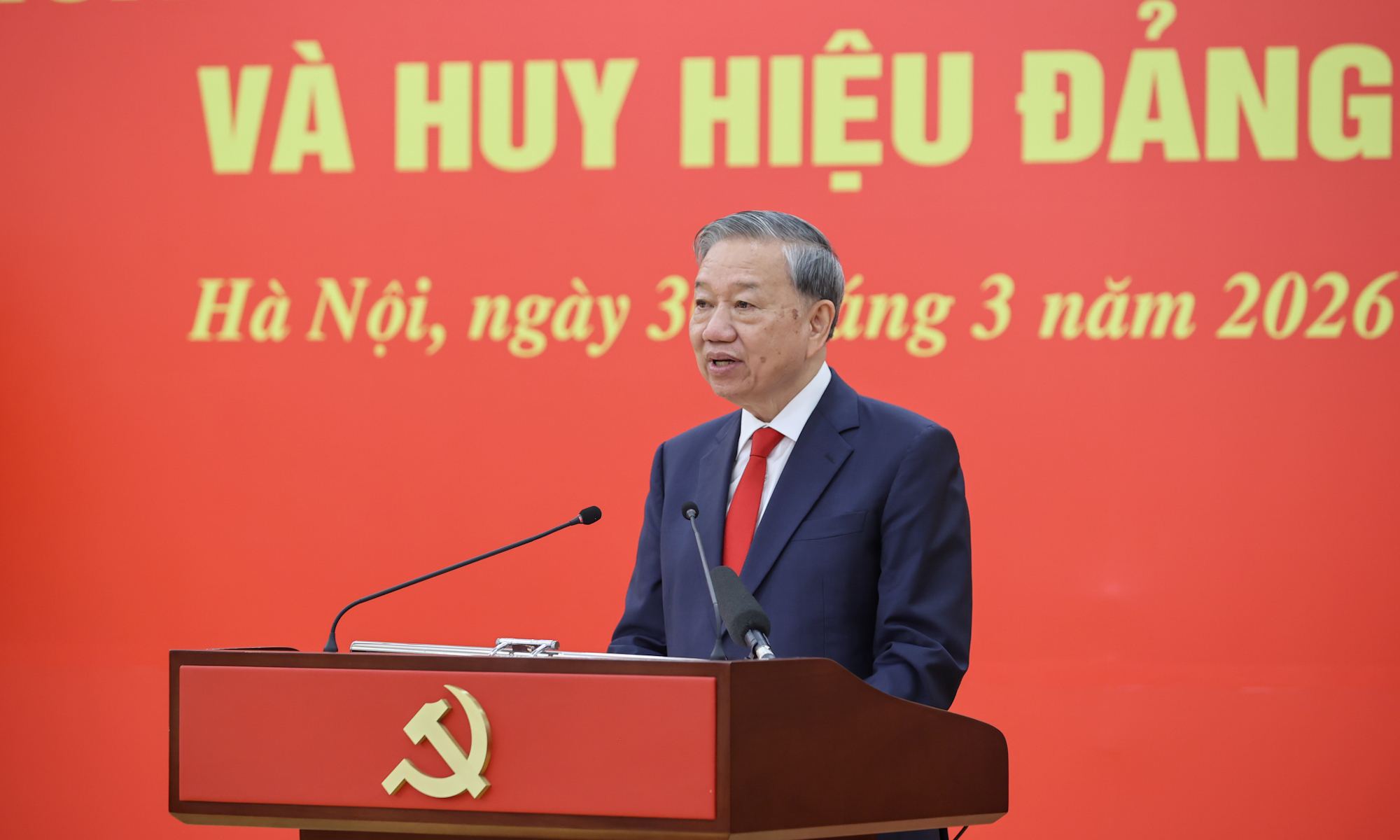 Tổng Bí thư Tô Lâm trao tặng Huân chương Quân công hạng nhất cho Thủ tướng Phạm Minh Chính - Ảnh 4