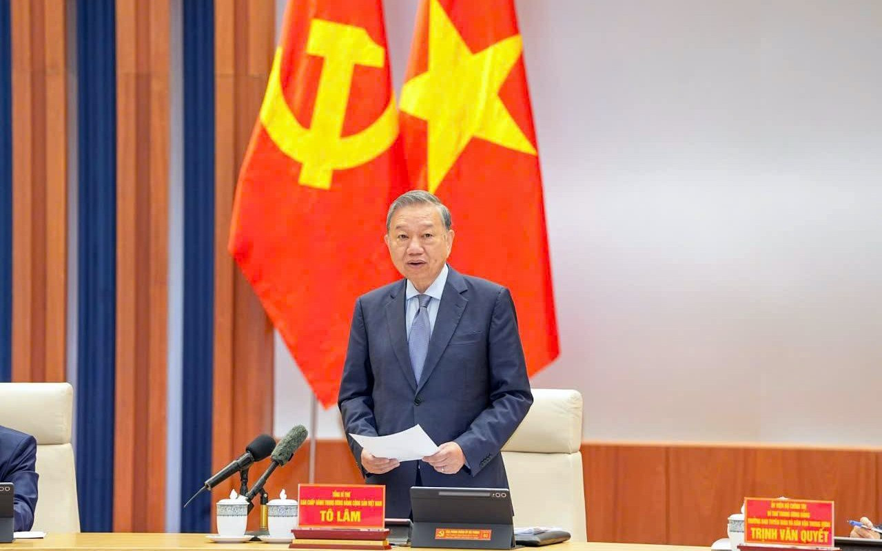 Tổng Bí thư Tô Lâm: Hải Phòng phải trở thành đô thị biển xanh, đáng sống - Ảnh 2