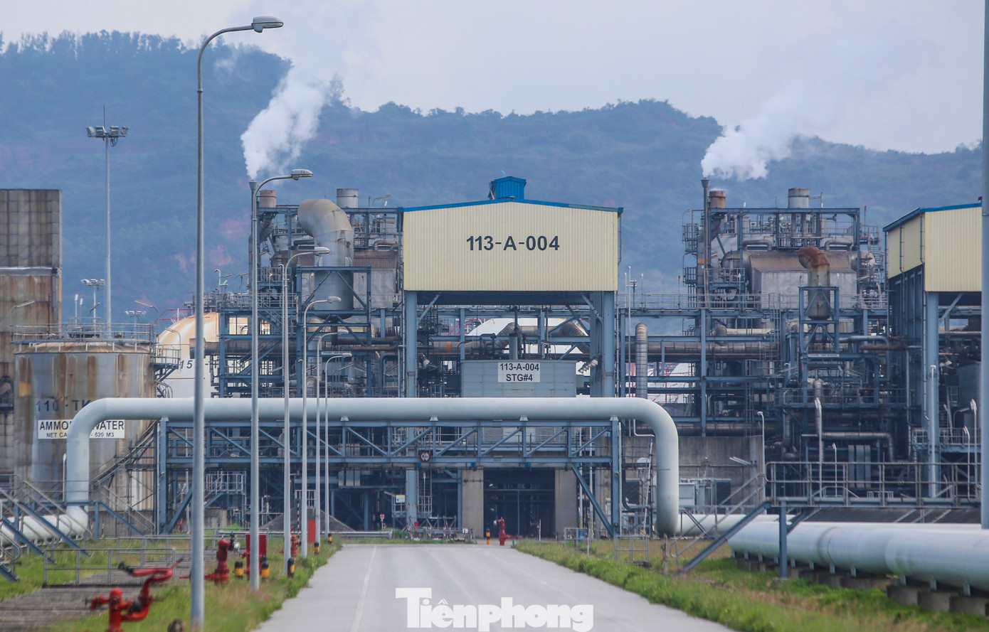 Cận cảnh nhà máy lọc hóa dầu lớn nhất nước - Ảnh 5