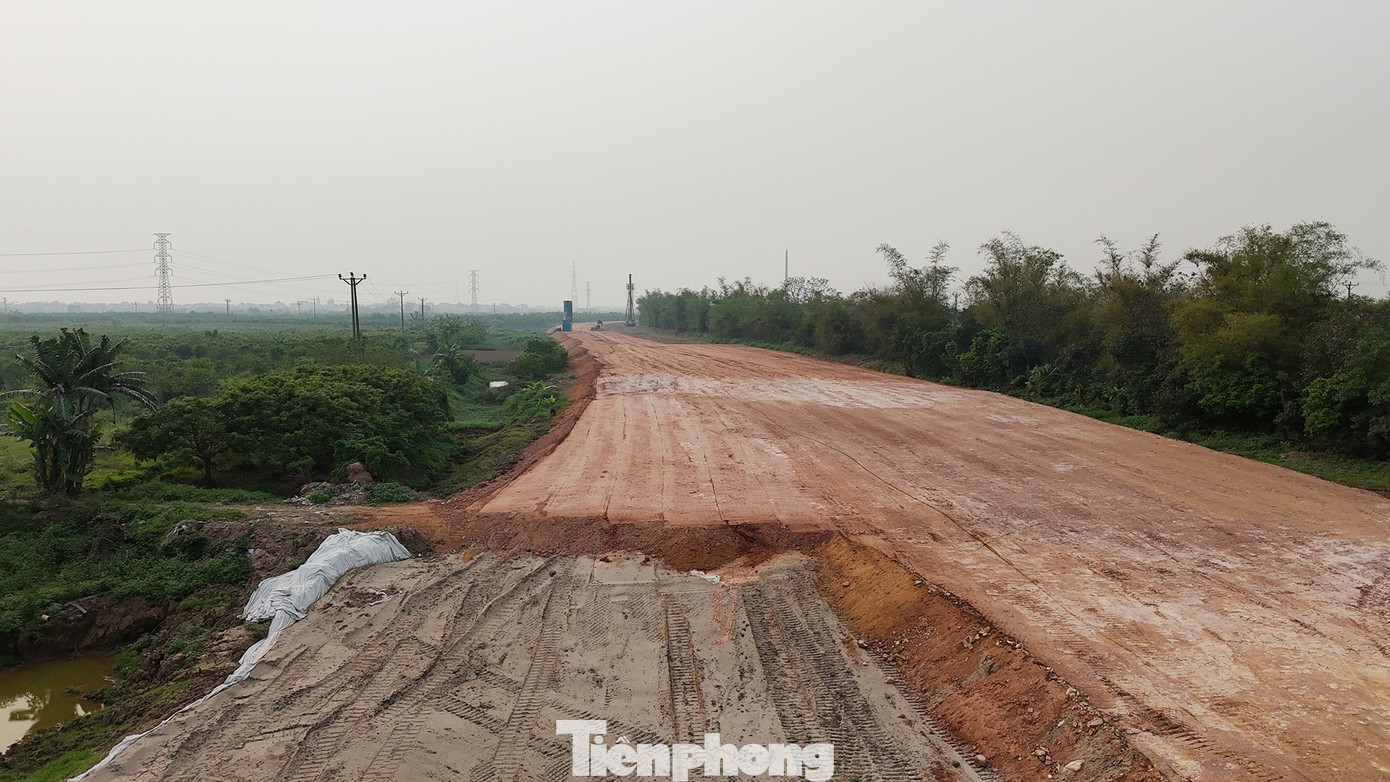 Cận cảnh khu vực xây dựng sân golf hơn 1,5 tỷ đô tại Hưng Yên - Ảnh 10