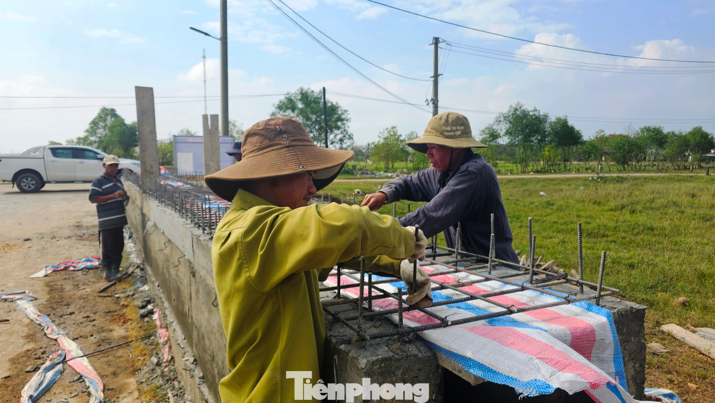 Hối hả trên công trình trọng điểm - Ảnh 12